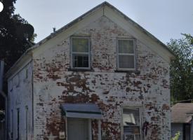 Primary image of 417 W Spring St