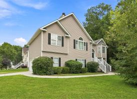 Primary image of 6296 Redcliff Dr