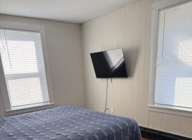 Primary image of 628 Burgess St