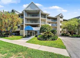 Primary image of 5567 Sea Forest Dr, apt 324