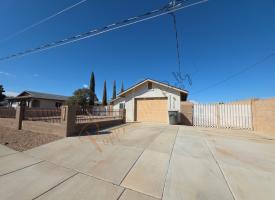 Primary image of 3329 Cypress St