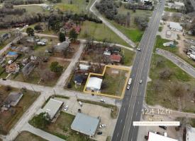 Primary image of 124 12th St