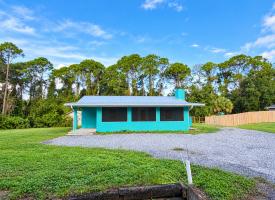Primary image of 4380 Temple St
