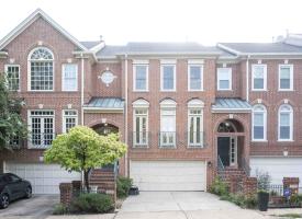 Primary image of 7704 Annandale Mains Ct