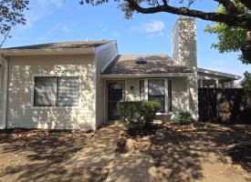 Primary image of 519 Pine Trail Dr