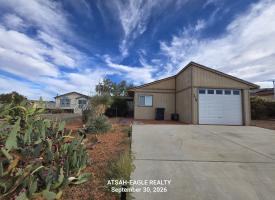 Primary image of 318 S Wahweap Dr