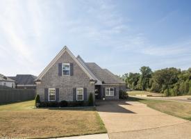 Primary image of 1060 Pettigrew