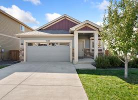 Primary image of 3082 Carney St