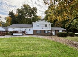 Primary image of 7873 McQuaid Rd