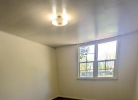 Primary image of 383 W 12th St. Apt 6 Peru, IN 46970