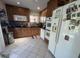 Primary image of 157 Voss Ave, apt 1
